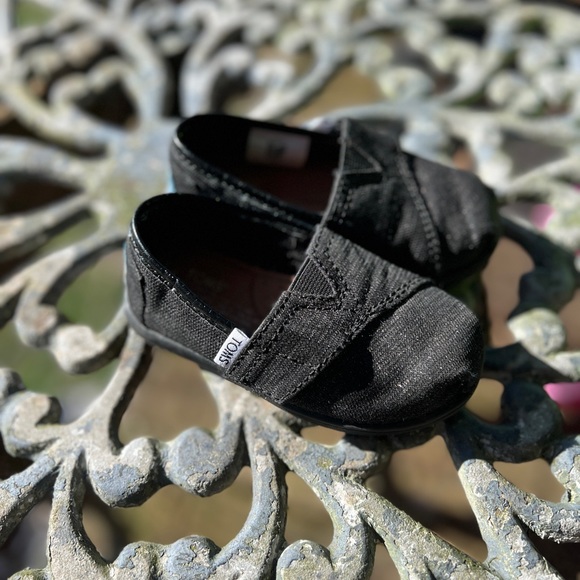 Sparkly toms size T5 - Picture 2 of 10